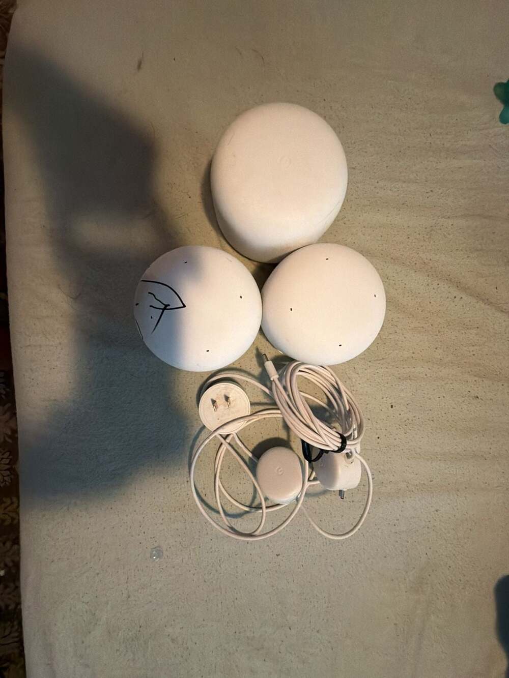 Google Nest Wifi Mesh System Router and Point Pack of 3 Snow